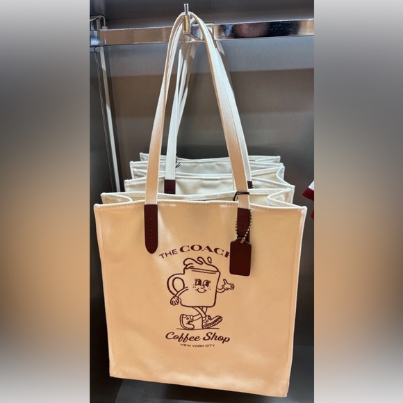 ☕️🍩☕️ THE COACH COFFEE SHOP TOTE ☕️🍩☕️ NWT ☕️🍩☕️ - Picture 1 of 16